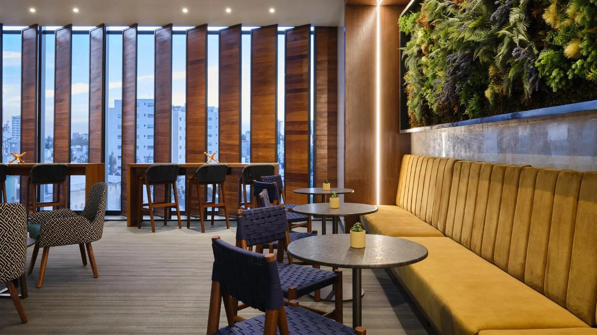 Voco Guadalajara Neruda By Ihg Otel